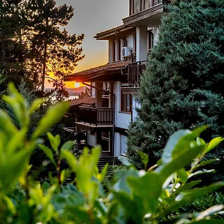 Green Paradise By With Parking Apartment *