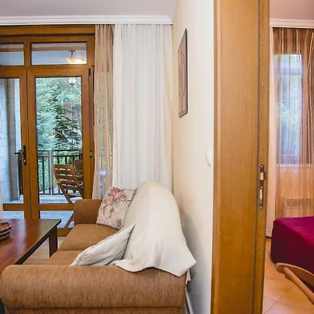 Apartment Green Paradise By With Parking
